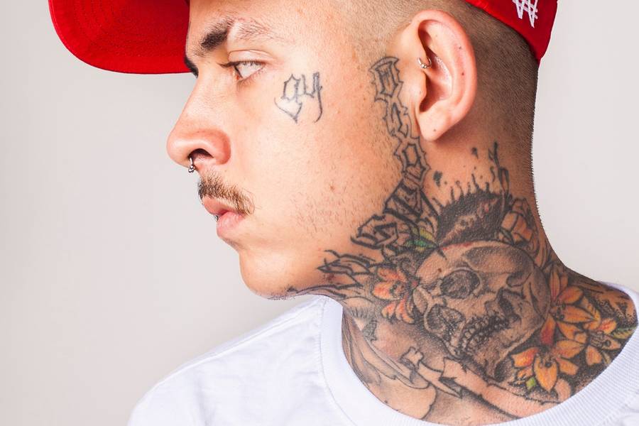 ENSAIO de PROFISSÃO-TATUADOR