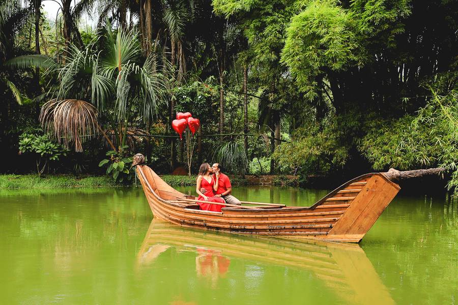 Ensaios Românticos  de Ensaio Romântico André e Hellen