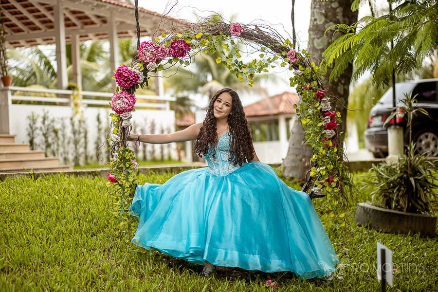 Ensaio externo de Ensaio de 15 Anos da Thais ♥