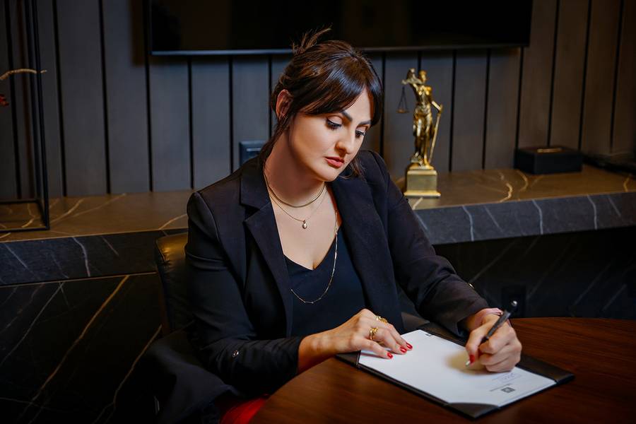 Corporativo de Advogada Bárbara Fischer