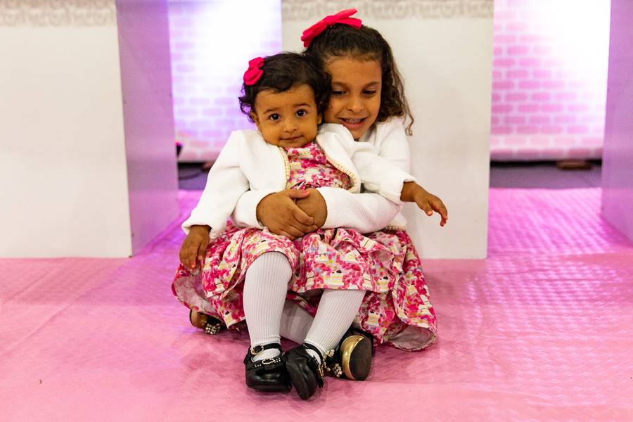 Aniversário de Aniversário das irmãs Isadora e Laura