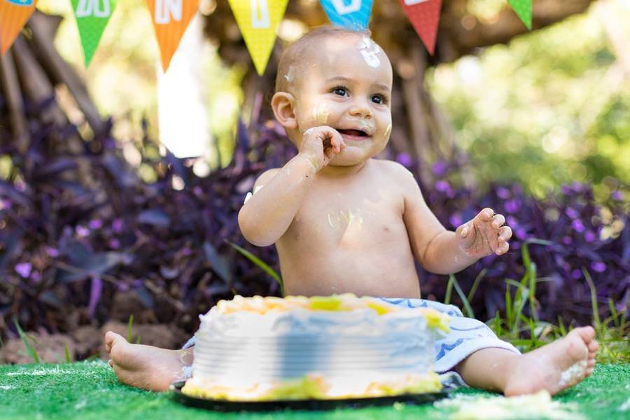 Infantil de Smash The Cake do Bernardo