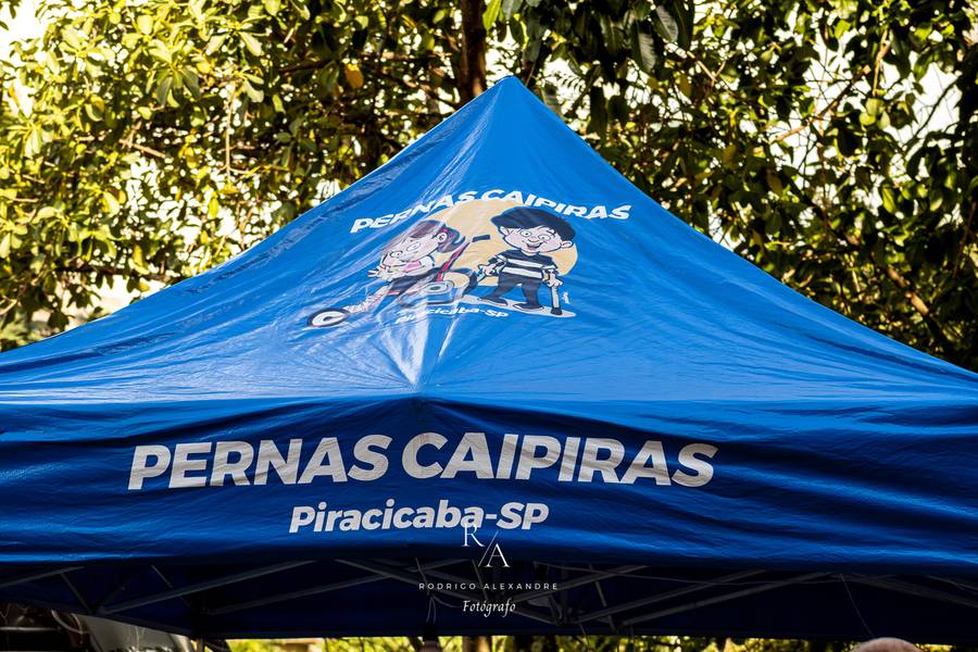 Ação Social de Projeto Pernas Caipiras 