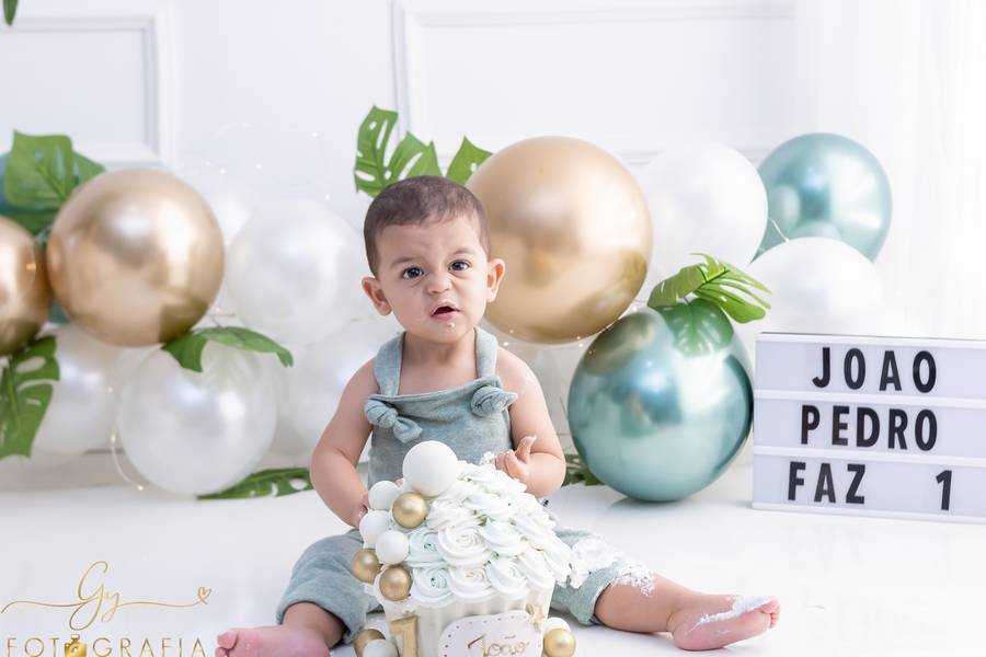 Smash the cake de João Pedro