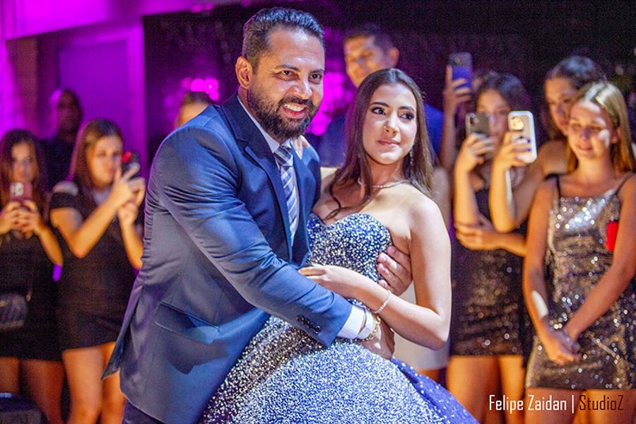 ANIVERSÁRIO 15 ANOS de ANIVERSÁRIO 15 ANOS | STUDIOZ | 2026