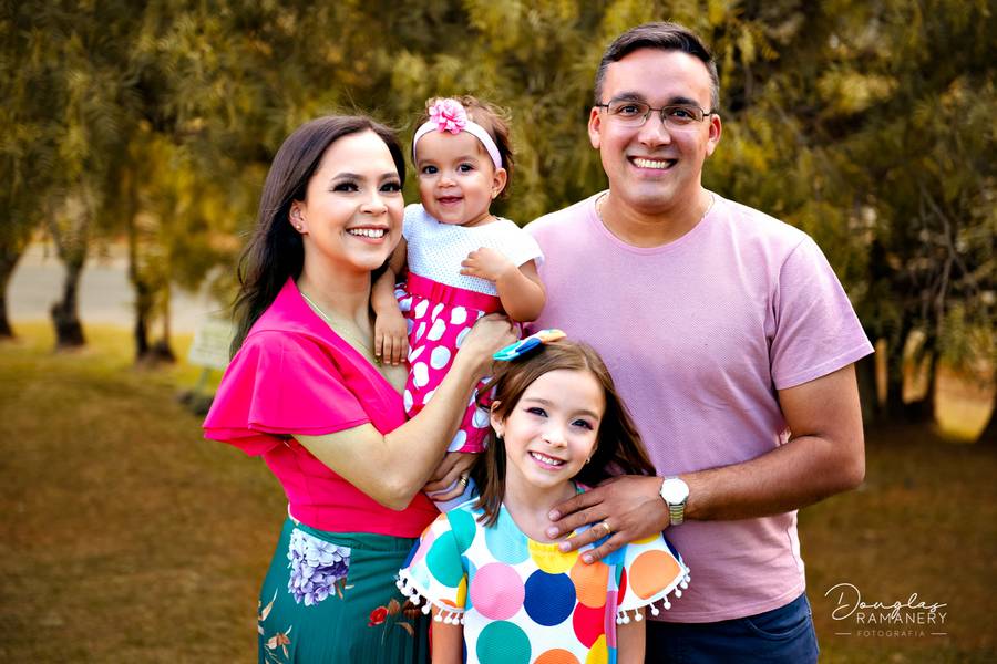 Família de Clara, Silas e família