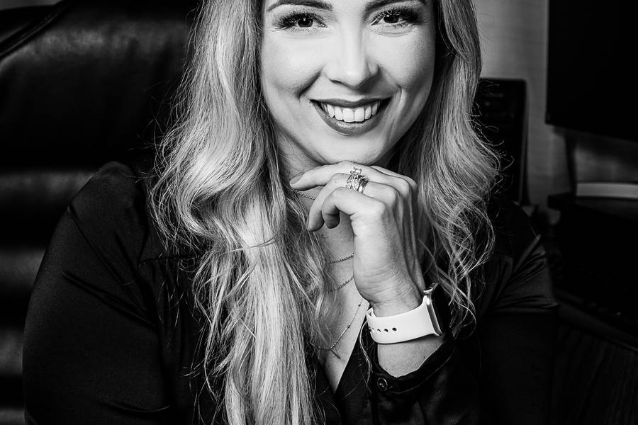 Fotografia Corporativa de Retratos - Adrielle Reginatto