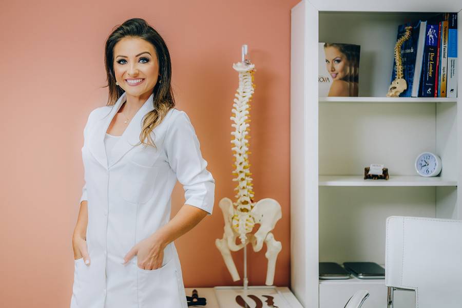 Retratos de Retratos Profissionais - Gabriela Faoro Quiropraxia