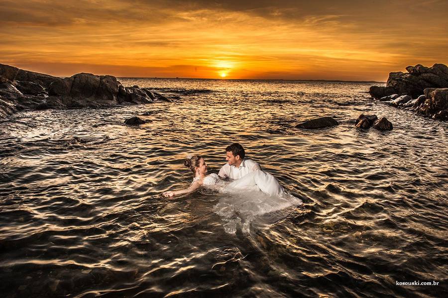 Trash the dress de Barbara e Matheus - Salvador-BA