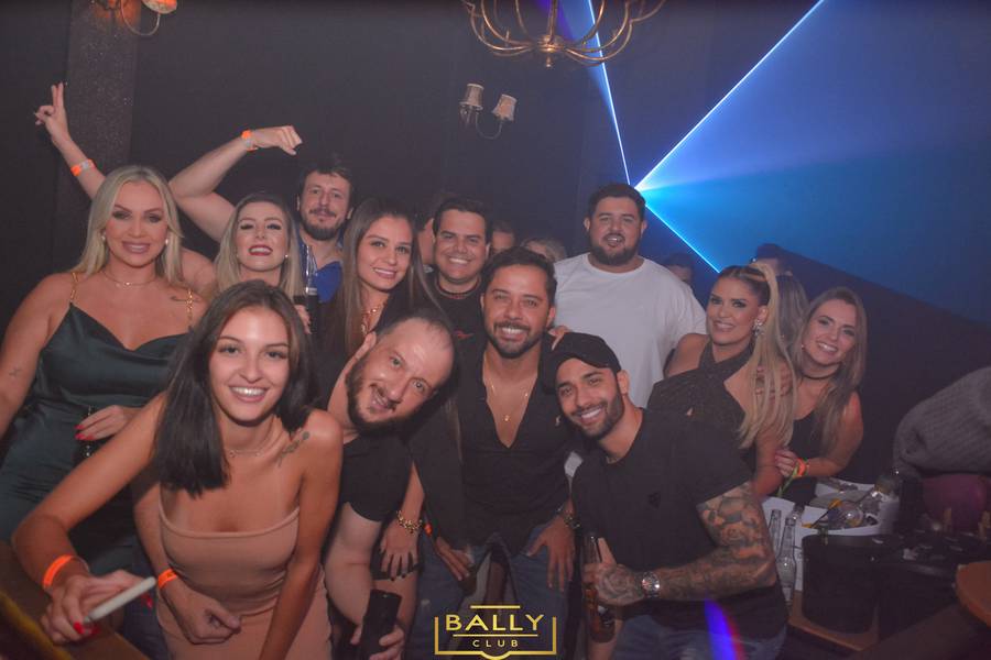 BALLY HOUSE  de SABADO HOUSE BALLY 03/02