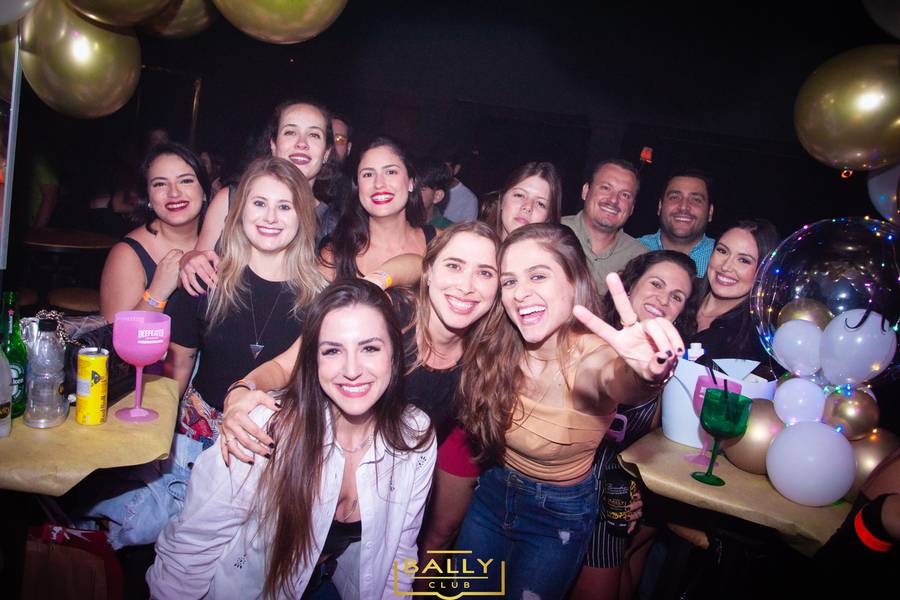 BALLY HOUSE  de AFTER DE CARNAVAL BALLY 16/02