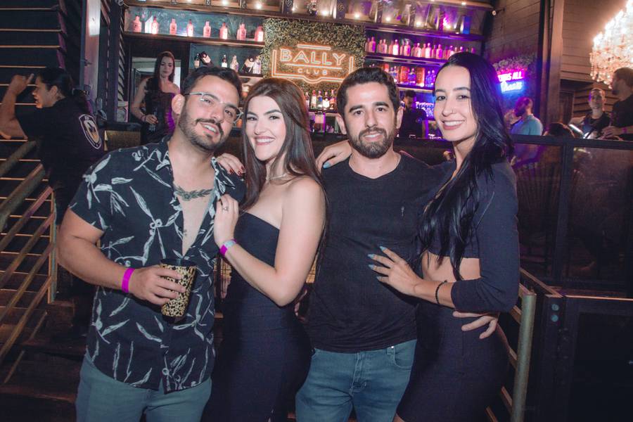 BALLY HOUSE  de SEXTOU 30/08