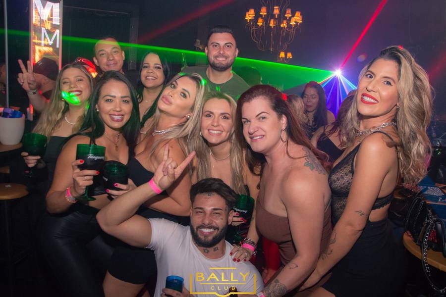 BALLY HOUSE  de ESQUENTA EVENTO UNICOS JORGE E MATHEUS