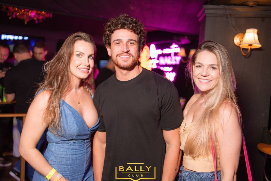 BALLY HOUSE  de QUINTOU NA BALLY