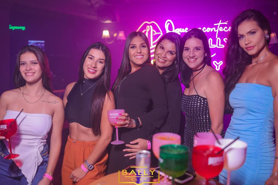 SEXTOU  de SEXTOU DE FERIAS  BALLY 