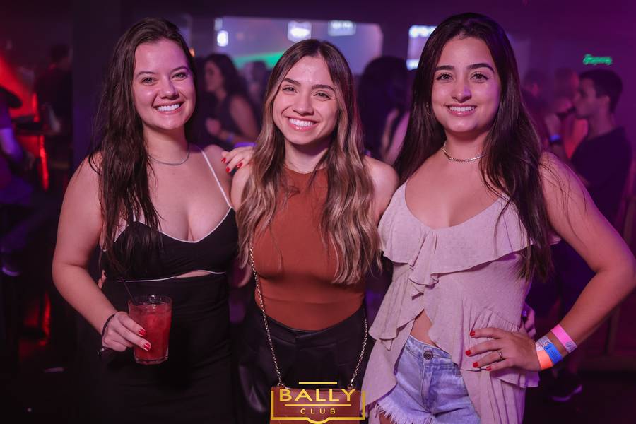 BALLY SERTANEJO de SABADOU NA BALLY  