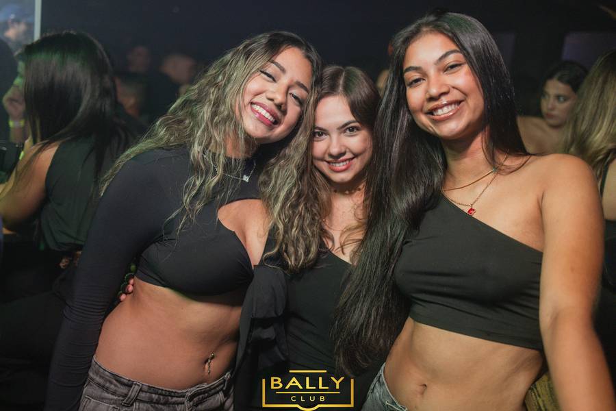 BALLY HOUSE  de SABADOU NA BALLY 