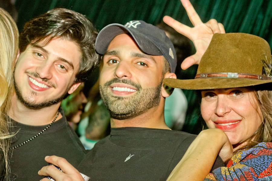 BALLY SERTANEJO de SEXTOU NA BALLY