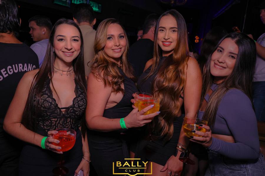 BALLY SERTANEJO de SEXTOU NA BALLY  