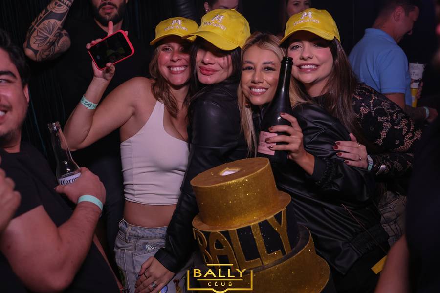 BALLY SERTANEJO de SABADOU NA BALLY 27/06