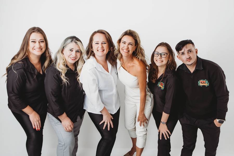 Retrato Profissional de Ensaio Profissional Equipe Buffet Fun Jungle 