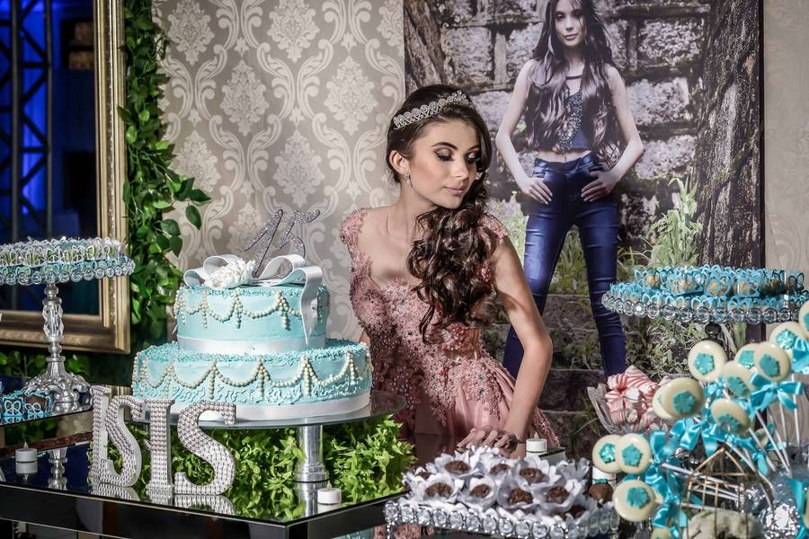 15 anos de Isis Fernanda Pedroso