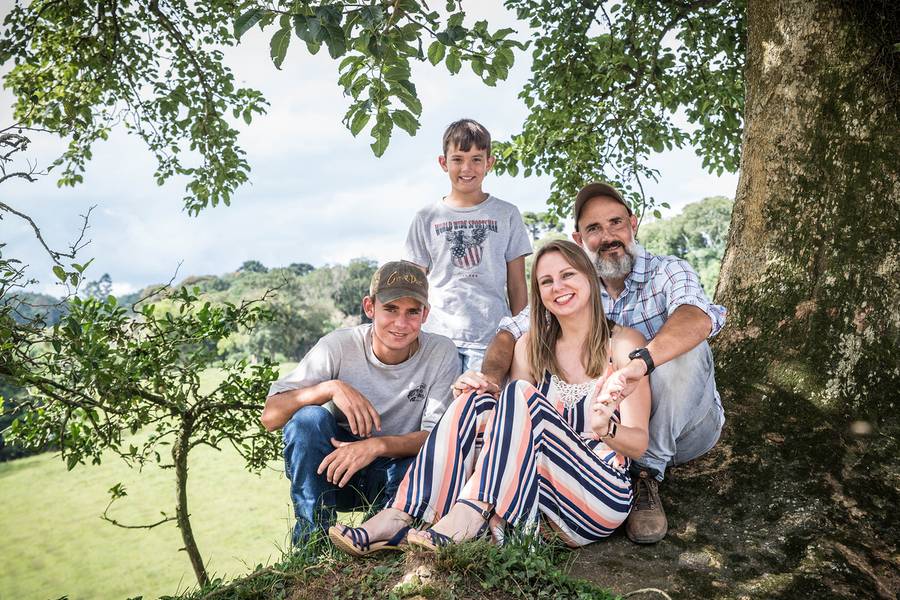 Sessão Família na Chácara de  Aafke Marjan - Hender - Ramon - Rafael 