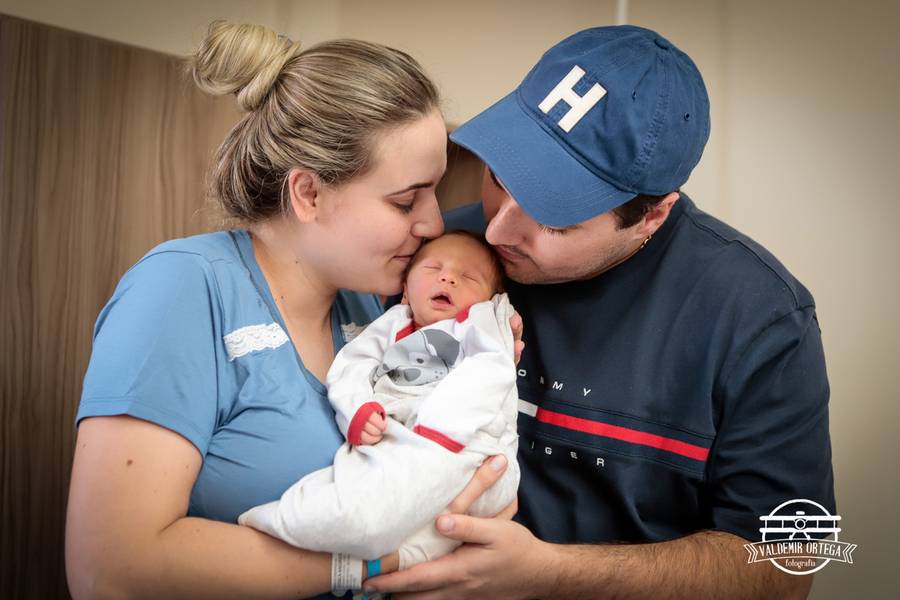 Família de Felipe 2* dia de vida Hospital Evangélico 