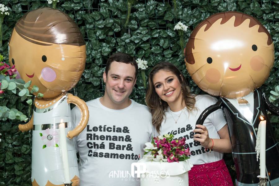 Chá Bar de Letícia e Rhenan