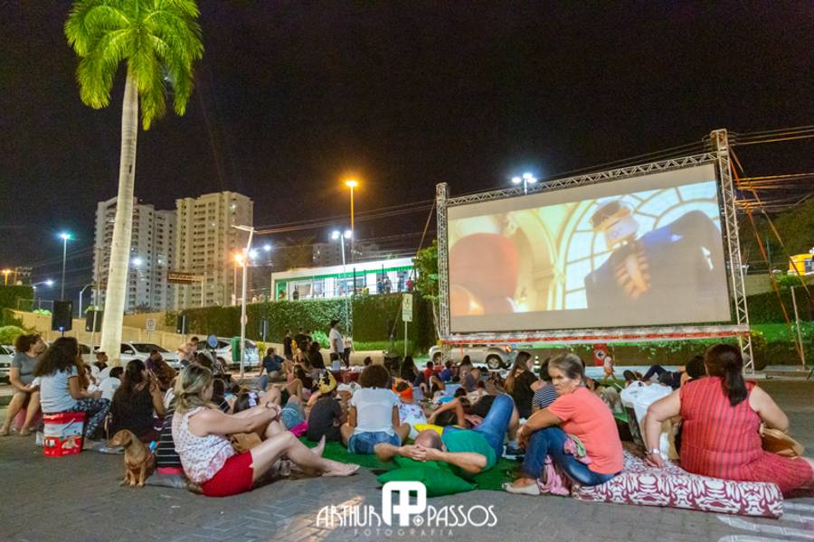 Empresarial de Finotrato - Cine Pet 2