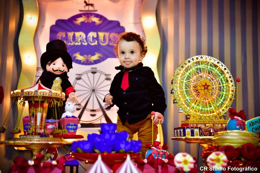 Aniversário Infantil de Circus Amusement Park - Samuel 1 ano