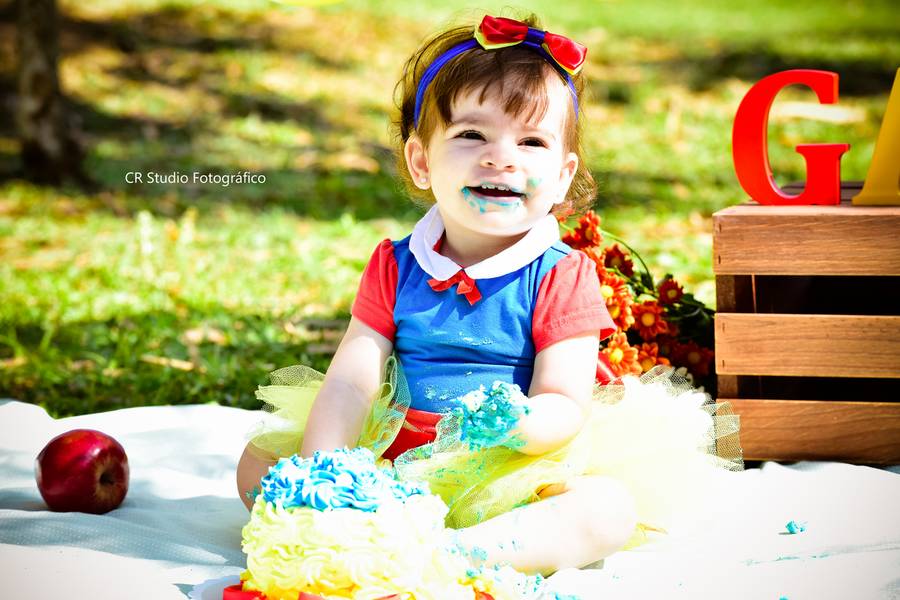 Ensaio infantil de Smash the Cake - Gabriela