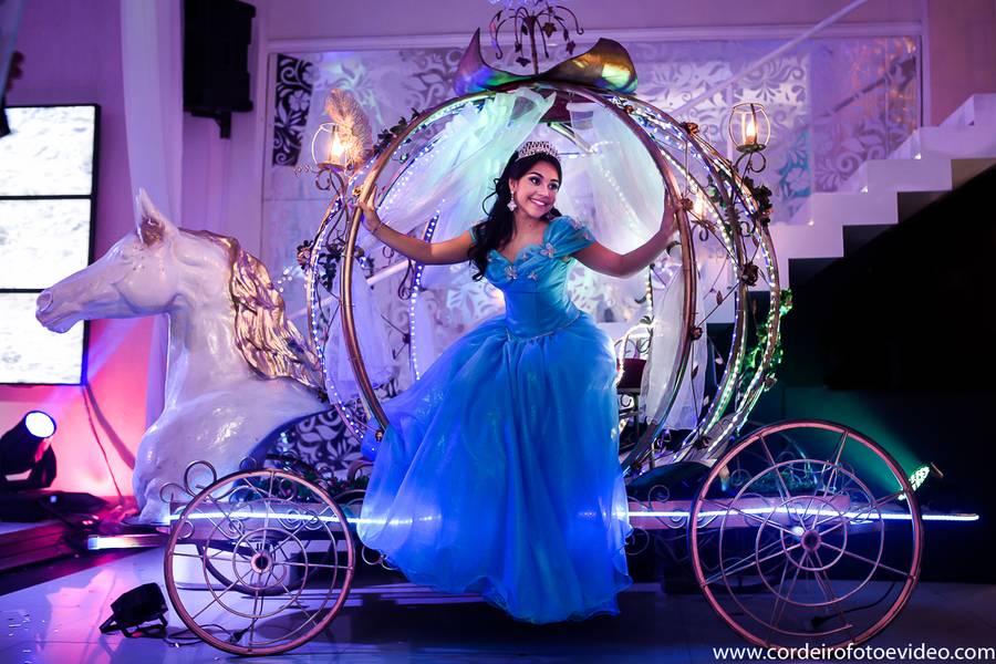 15 ANOS de 15 anos de Yasmin