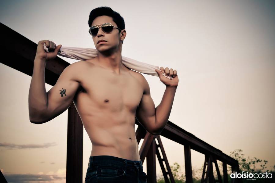 Ensaio de Victor Hugo Monteiro