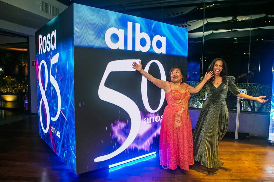 EVENTOS CORPORATIVOS de Alba consultoria 50 Anos