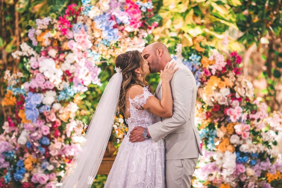 Casamento de O Amor ao Pôr do Sol: O Casamento de Andréia e Flávio na Casa Maraponga