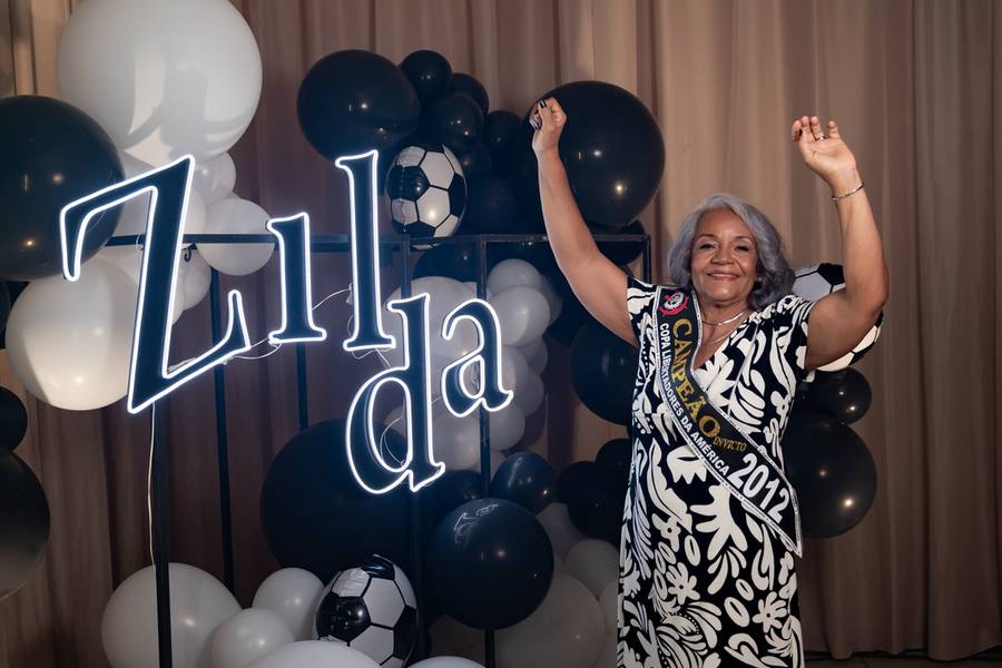 ANIVERSÁRIO de ZILDA - De repente 70