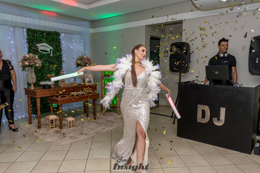 Outros de Formatura Caroline