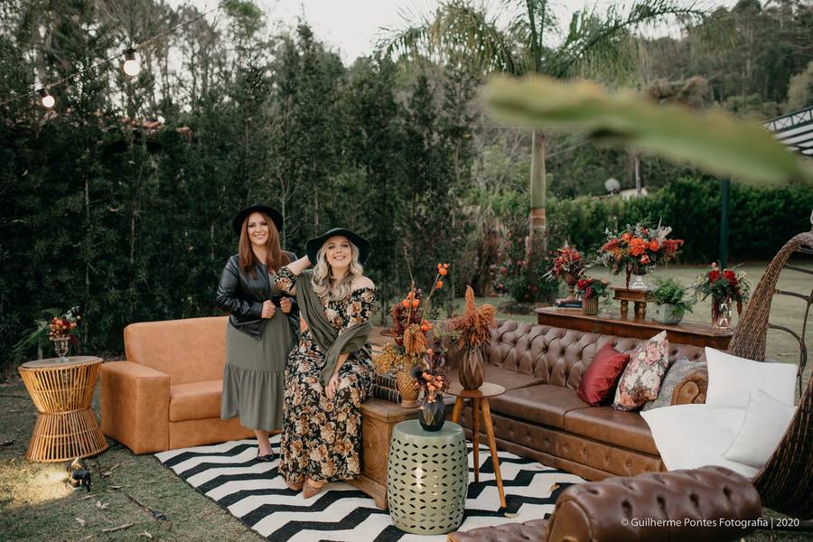 PROJETOS de Look Book Sara e Carol 