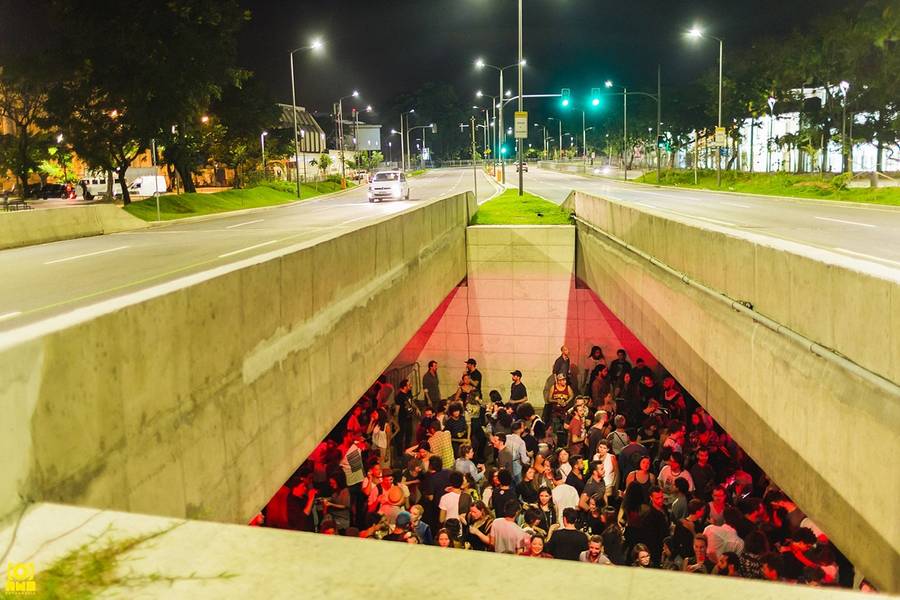 evento de Red Bull Music Academy Session apresenta Quantic - Na Rua