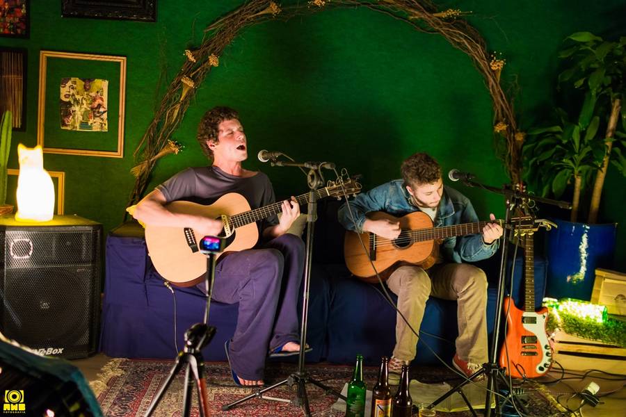 evento de Chico Chico e Joao Mantuano | Donninha Delivery