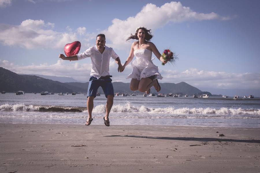 Pré Casamento de Trash the dress Gaby e Carlão