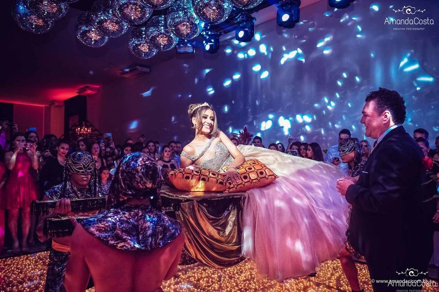 15 Anos - festa de PORTFOLIO » 15 anos - Festa!