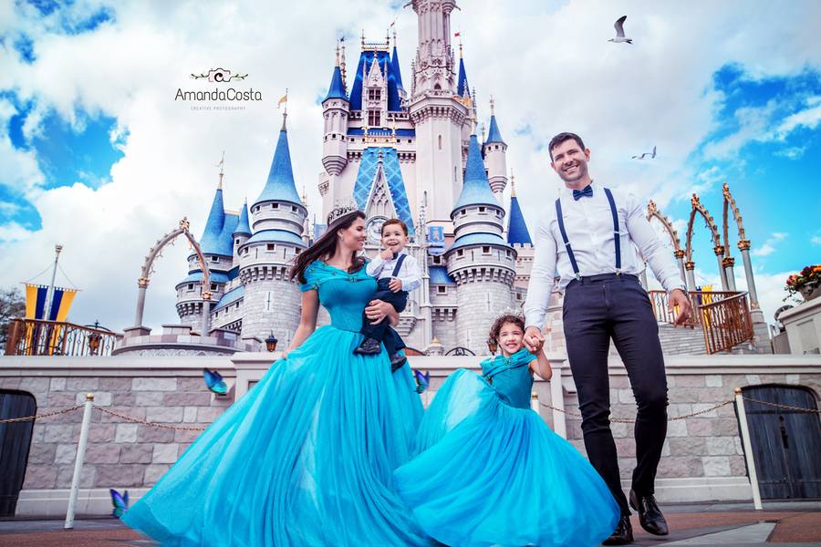 Viagens de JULIANA JARDIM & FAMÍLIA - NO MUNDO ENCANTADO 