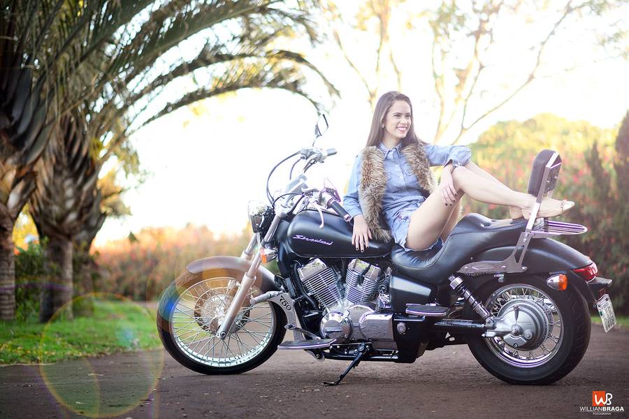 Ensaios de ENSAIO 15 ANOS | MARIA EDUARDA