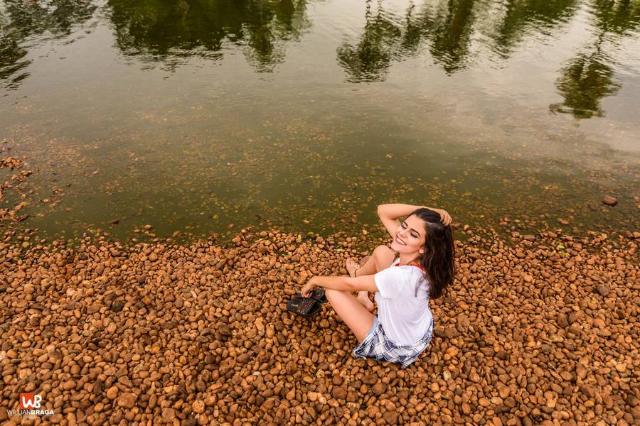 Ensaios de Ensaio - Isabella Michelon