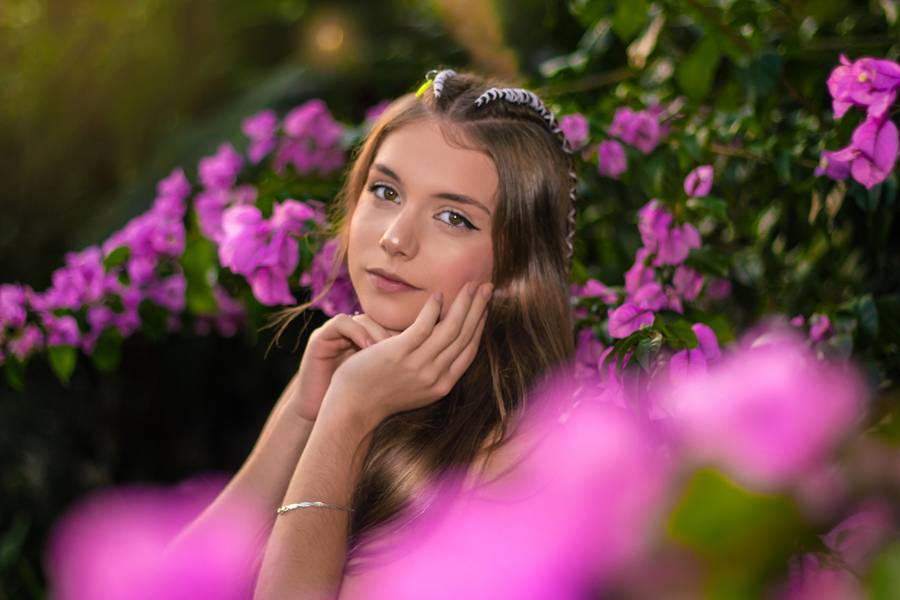 Ensaio de 15 anos de Explorando a Diversidade de Cenários em Jundiaí: O Ensaio Fotográfico de 15 Anos da Manuella