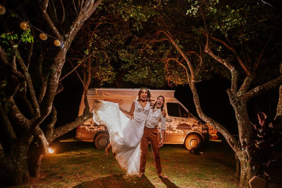 CASAMENTO de EAE TRAVELEIROS?!
