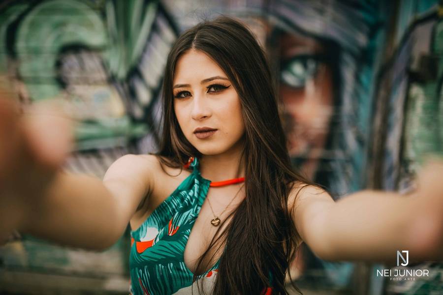 Ensaios Femininos de Camilla Teixeira - sessão 18 anos