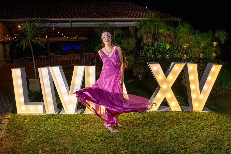 Aniversários de Livia 15 anos
